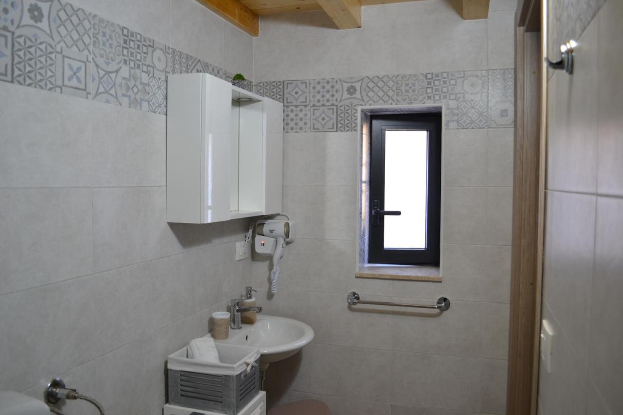 Il Cortile Della Patrona Apartman Szirakúza Kültér fotó