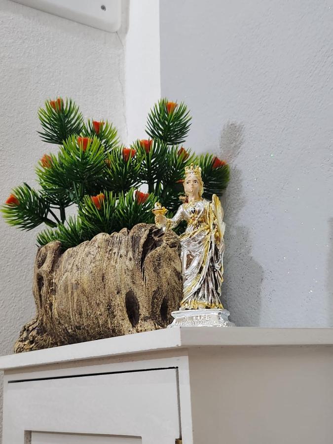 Il Cortile Della Patrona Apartman Szirakúza Kültér fotó