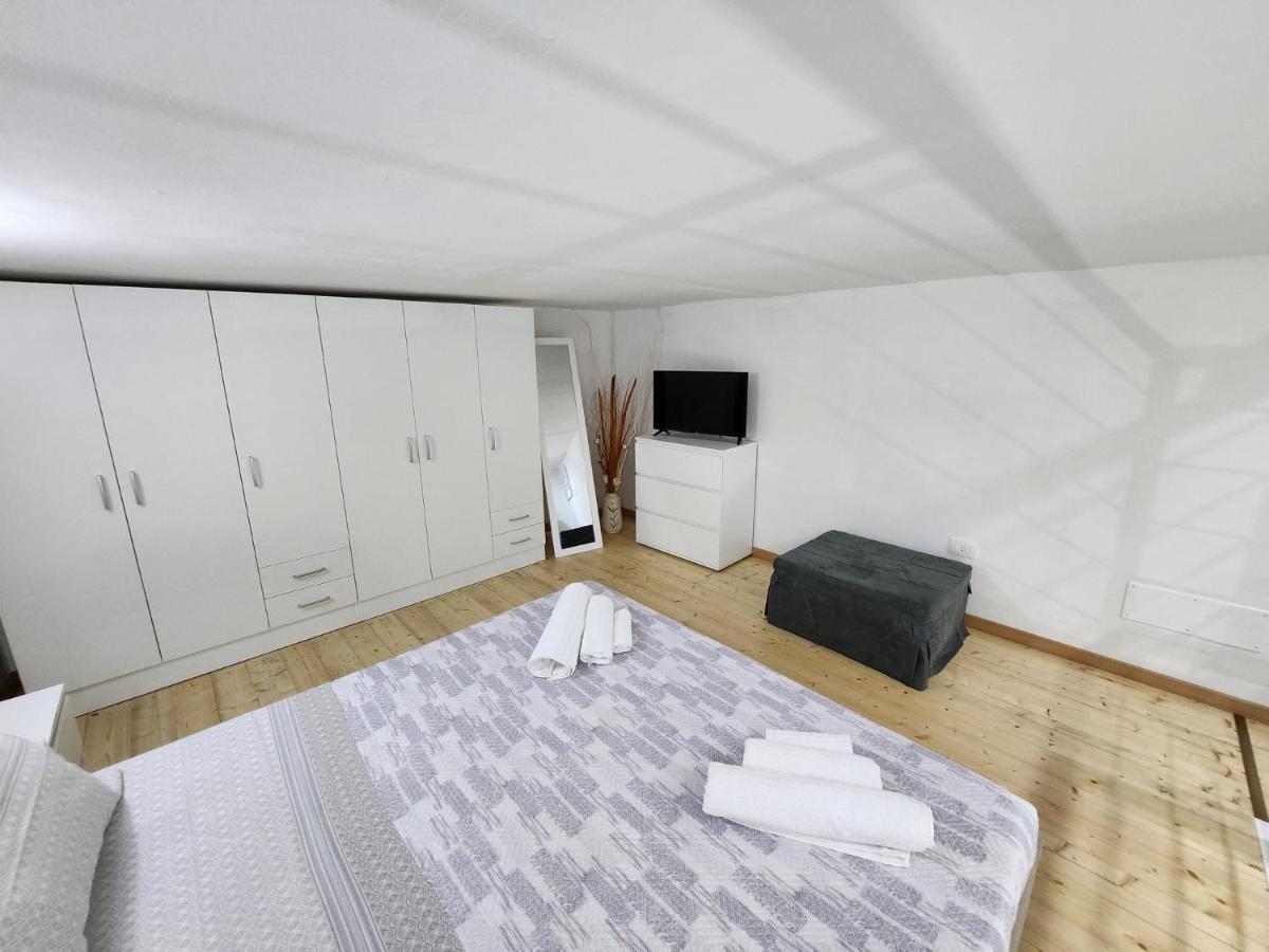 Il Cortile Della Patrona Apartman Szirakúza Kültér fotó