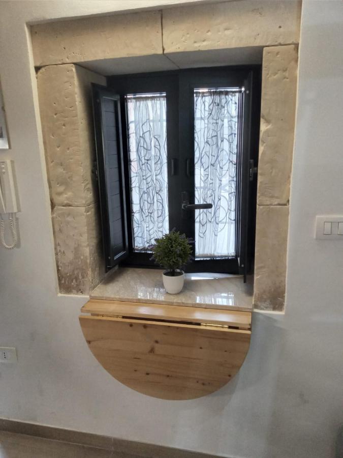 Il Cortile Della Patrona Apartman Szirakúza Kültér fotó