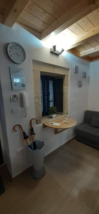 Il Cortile Della Patrona Apartman Szirakúza Kültér fotó